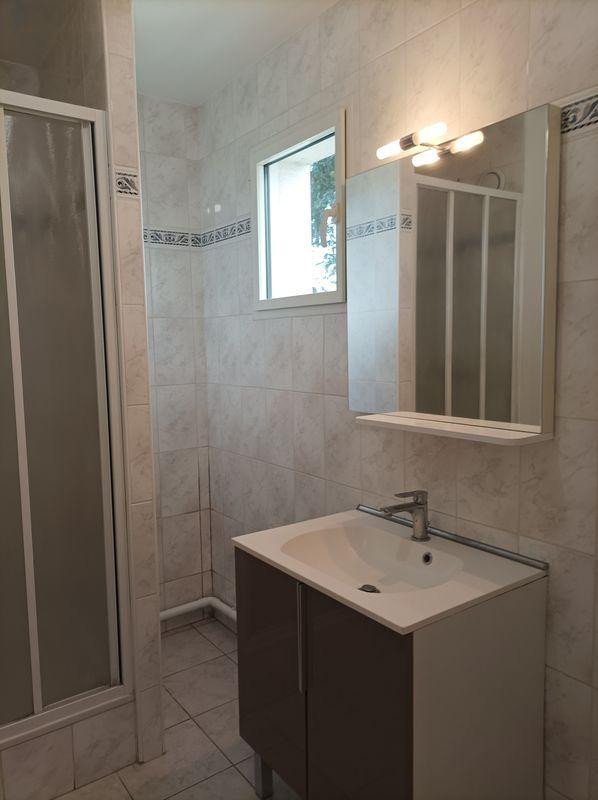 
                                                Location
                                                 A louer t1 nantes sainte-anne