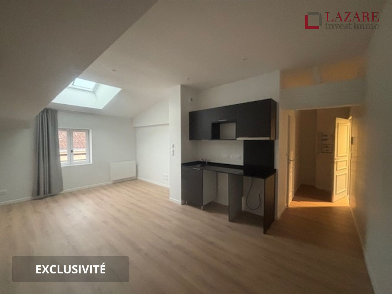 
                                                Location
                                                 A LOUER T1 refait à neuf