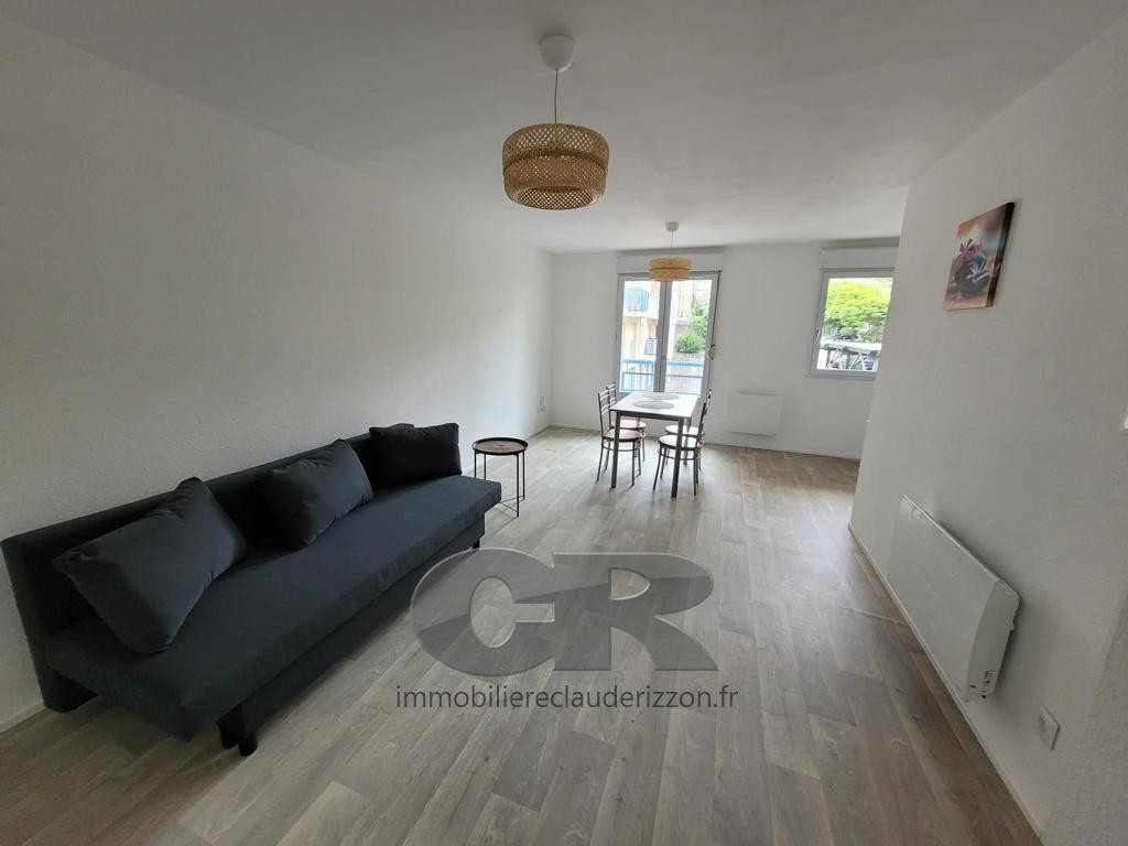 
                                                Location
                                                 A LOUER - T1B MEUBLE - METZ PLANTIERES