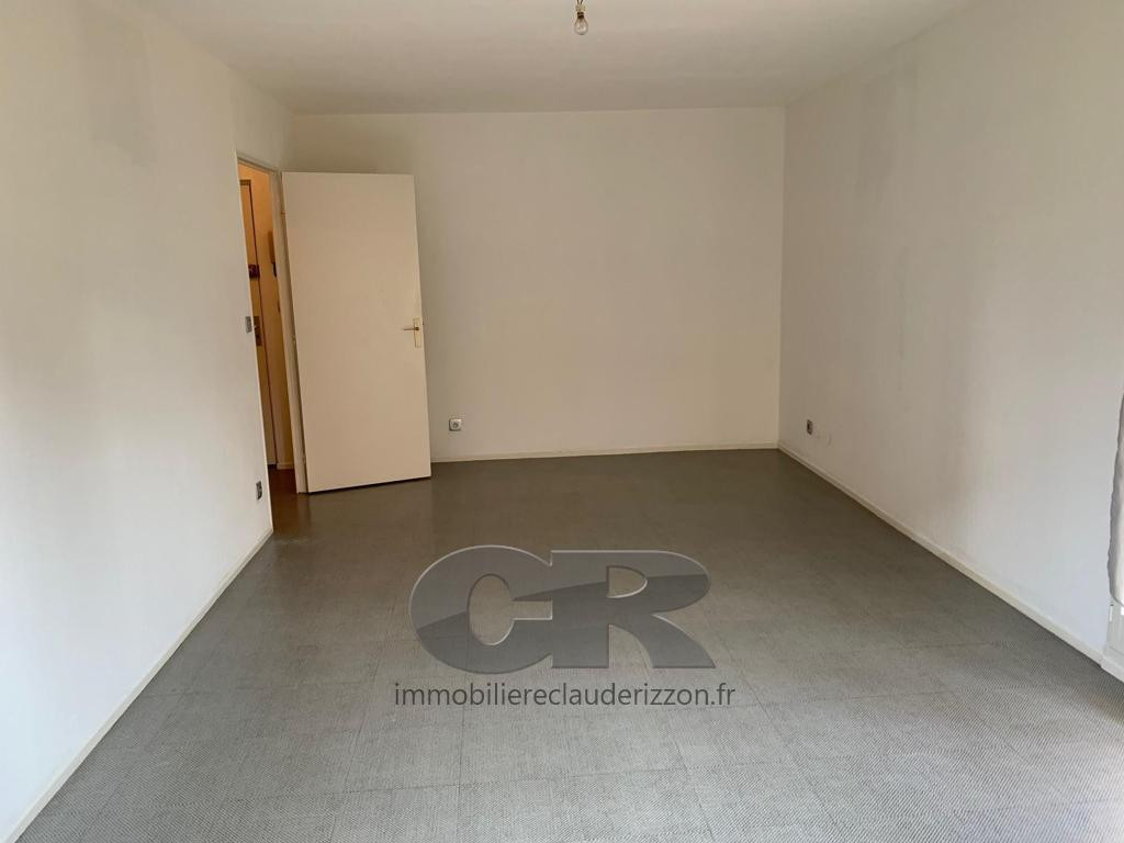 
                                                Location
                                                 a louer t1bis - metz devant les ponts