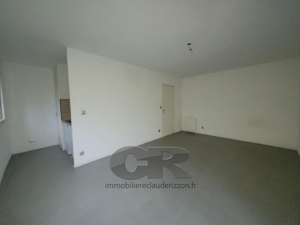 
                                                Location
                                                 a louer t1bis - metz devant les ponts