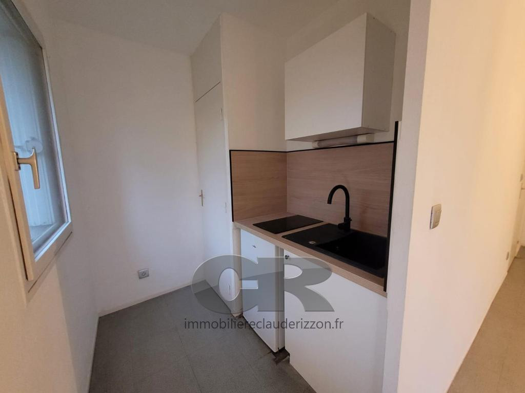 
                                                Location
                                                 a louer t1bis - metz devant les ponts