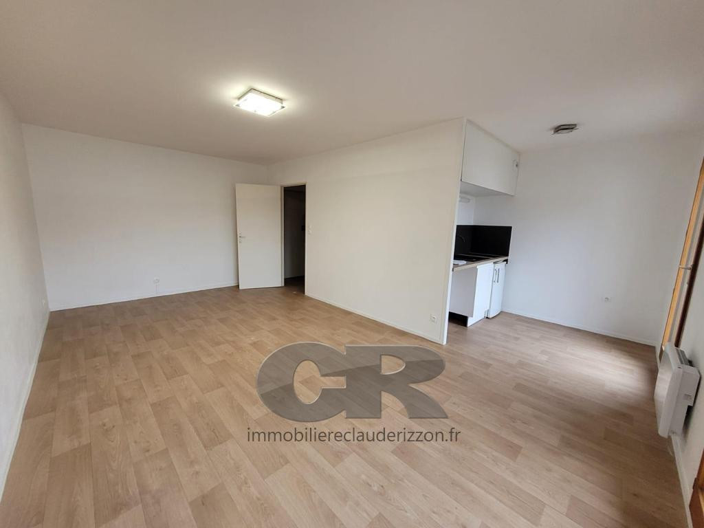 
                                                Location
                                                 A LOUER - T1BIS - METZ SABLON