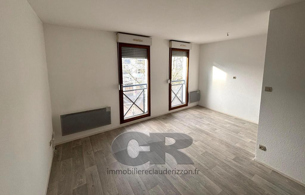 
                                                Location
                                                 A LOUER T1BIS - MONTIGNY LES METZ