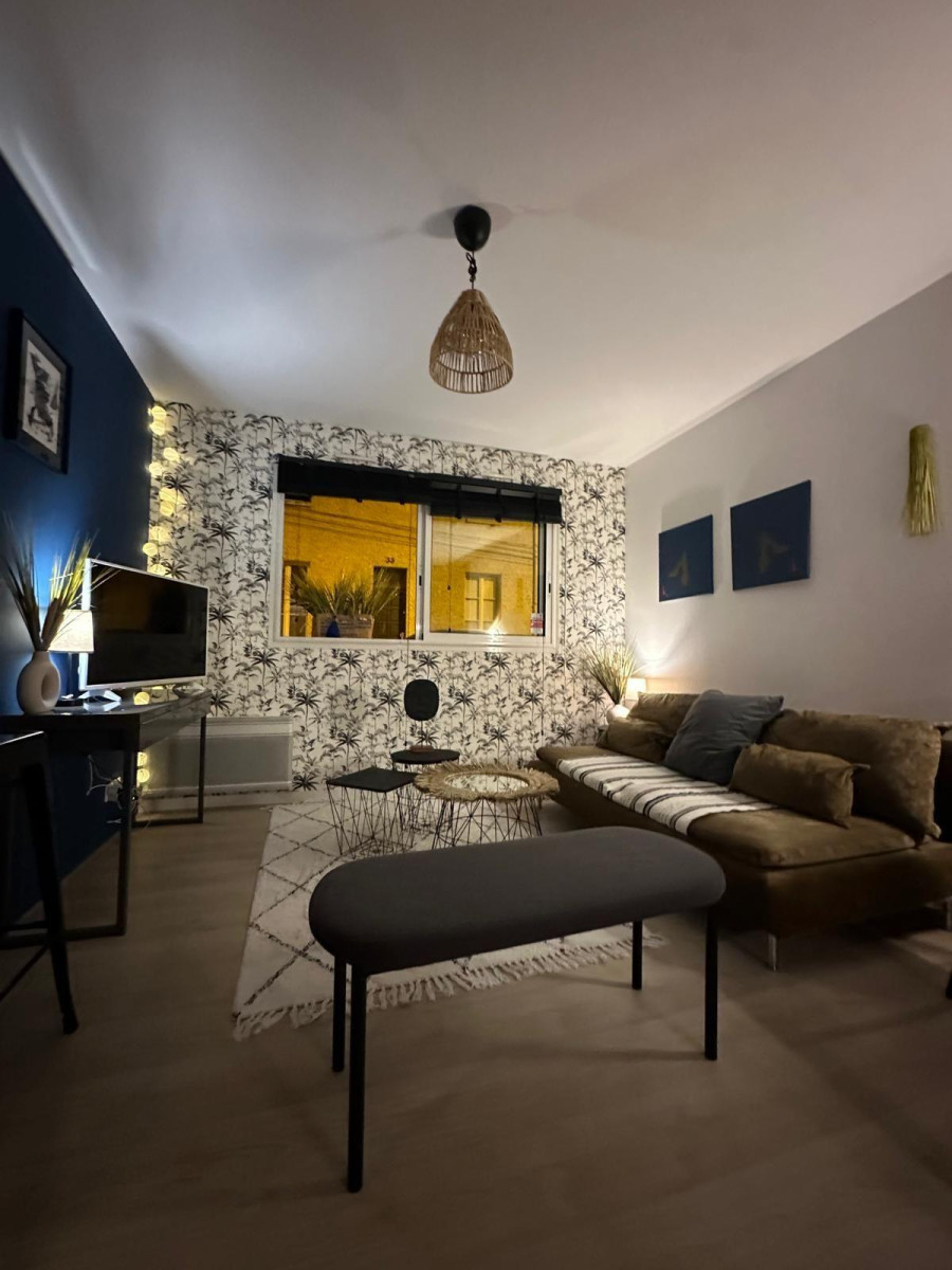 
                                                Location
                                                 À louer-T2 30 m² Quartier Talensac-Monselet Nantes