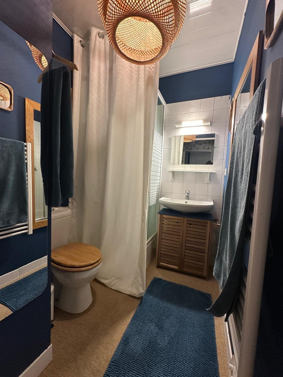 
                                                Location
                                                 À louer-T2 30 m² Quartier Talensac-Monselet Nantes