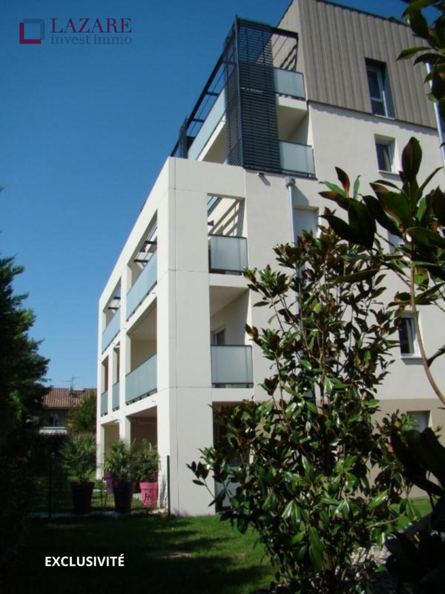 
                                                Location
                                                 A LOUER T2 avec parking