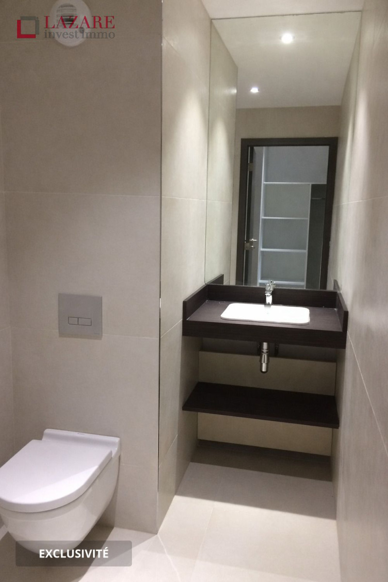 
                                                Location
                                                 A LOUER T2 duplex refait à neuf