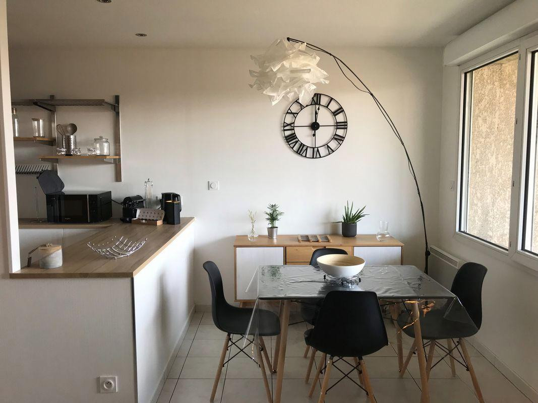 
                                                Location
                                                 A LOUER - T2 meublé - Avenue Camille Pujol