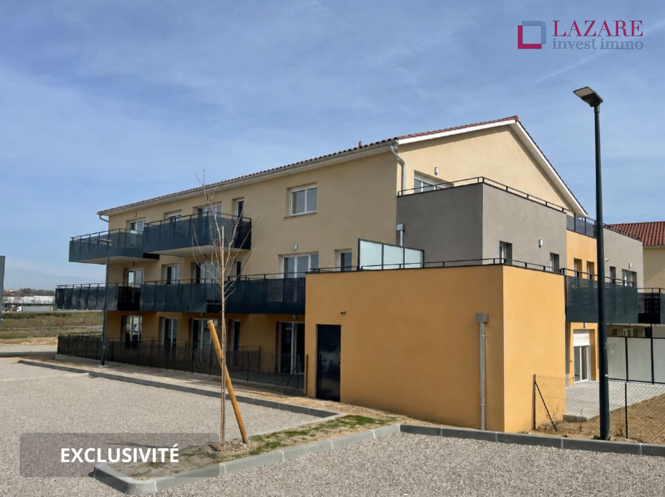 
                                                Location
                                                 A LOUER T2 récent avec garage fermé