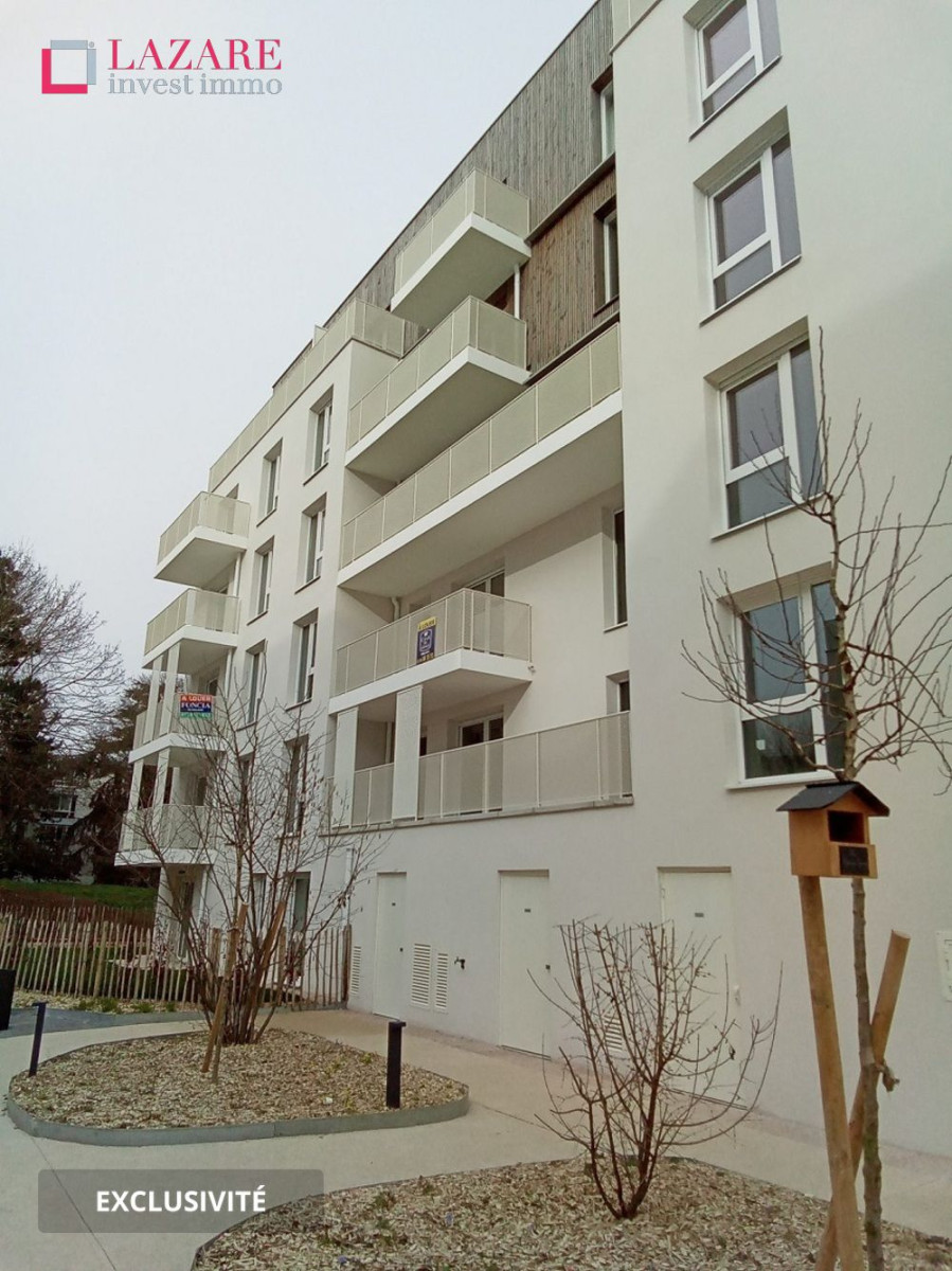 
                                                Location
                                                 A LOUER T2 récent avec parking