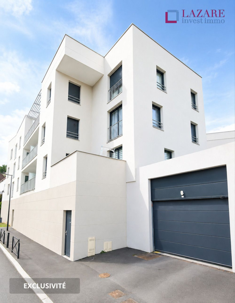 
                                                Location
                                                 A LOUER T2 récent avec parking
