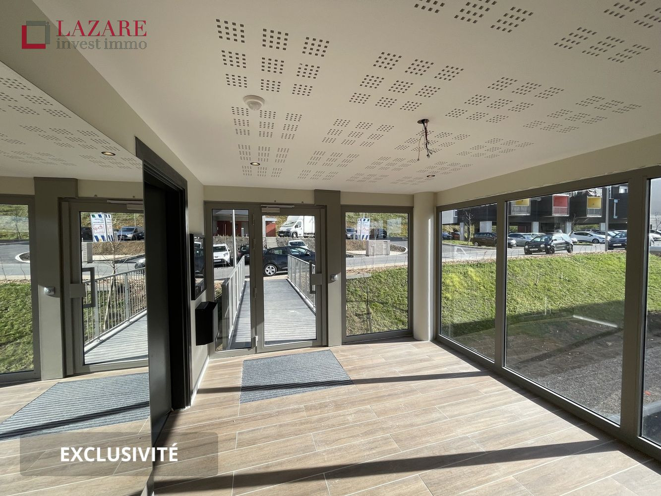 
                                                Location
                                                 A LOUER T2 récent avec parking