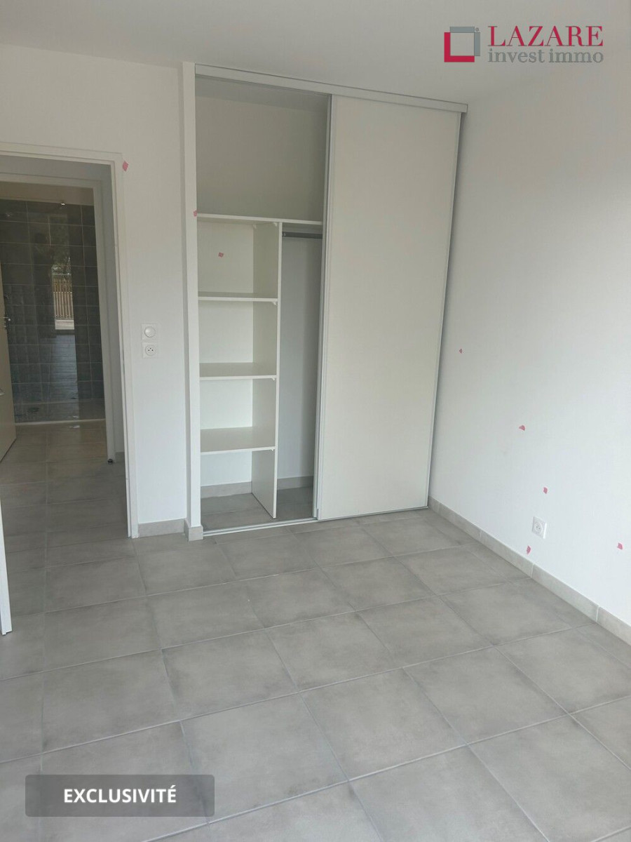 
                                                Location
                                                 A LOUER T2 récent avec terrasse