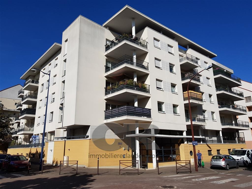 
                                                Location
                                                 a louer - t2a - metz sablon