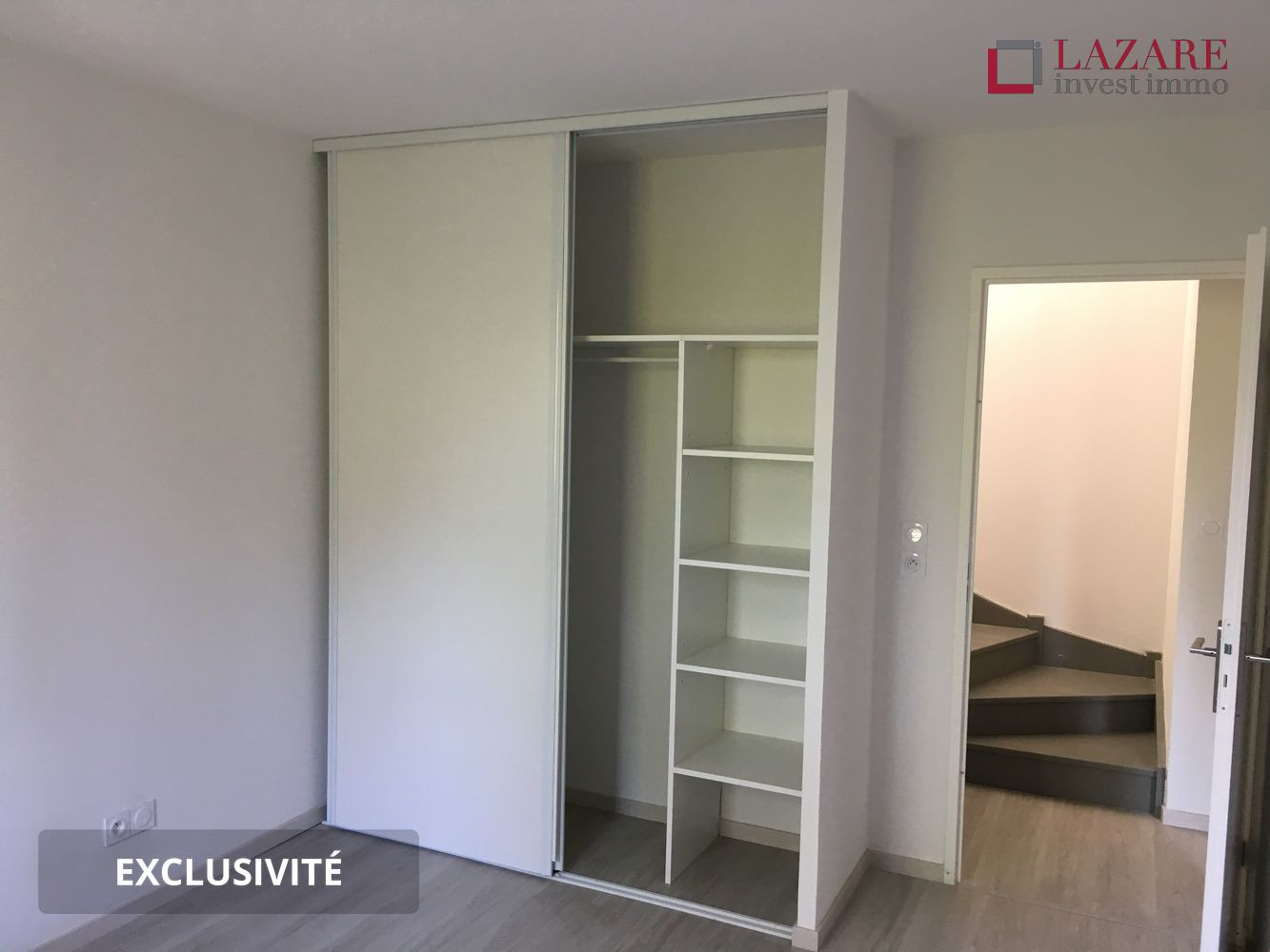 
                                                Location
                                                 A LOUER T3 Duplex récent avec parking