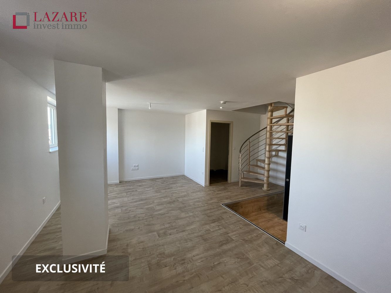 
                                                Location
                                                 A LOUER T3 Duplex récent avec parking et cave
