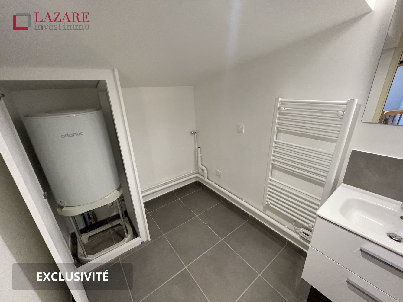
                                                Location
                                                 A LOUER T3 Duplex récent avec parking et cave
