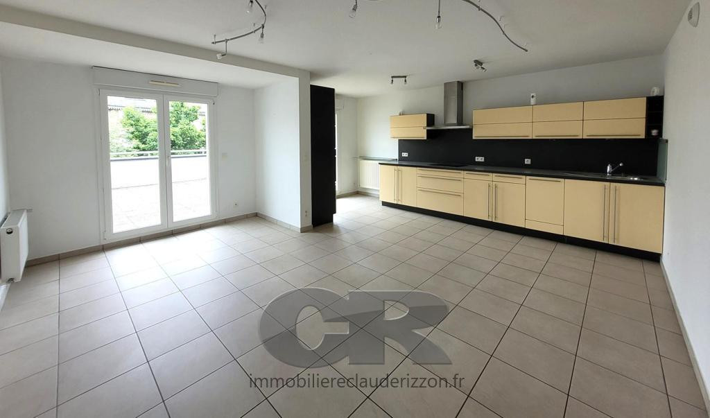 
                                                Location
                                                 A LOUER - T3 - FLORANGE