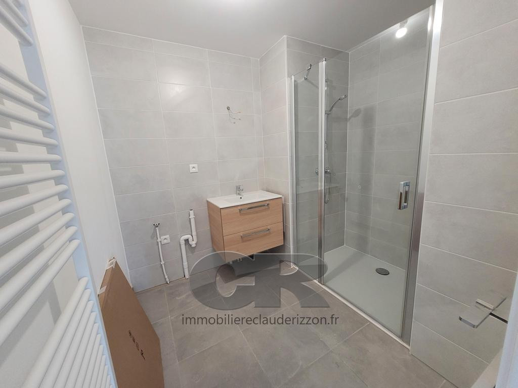 
                                                Location
                                                 A LOUER - T3 - LONGEVILLE LES METZ