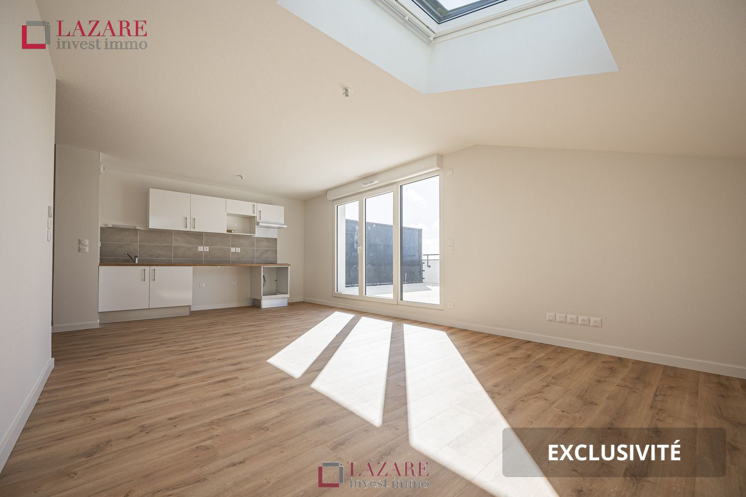 
                                                Location
                                                 A LOUER T3 neuf dernier étage avec terrasse