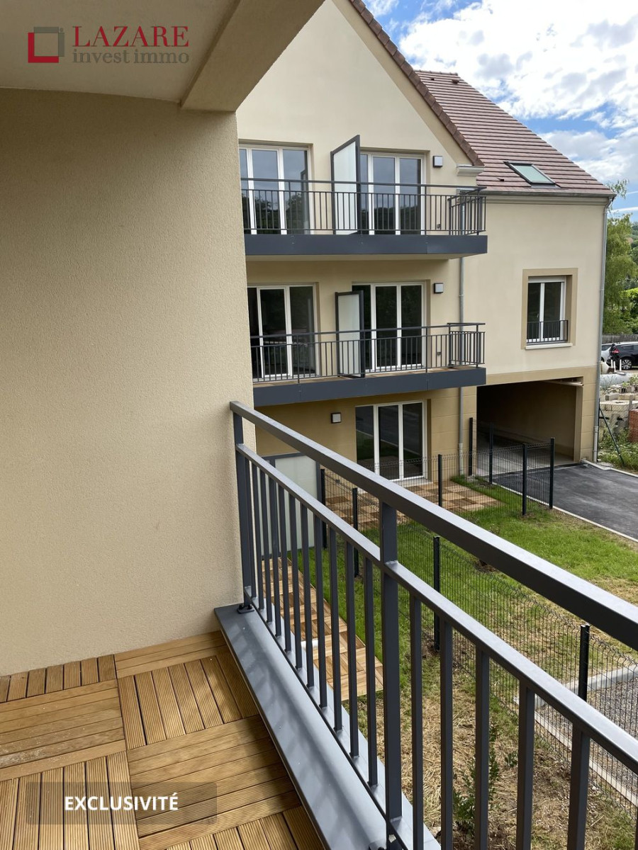 
                                                Location
                                                 A LOUER T3 récent avec 2 parkings