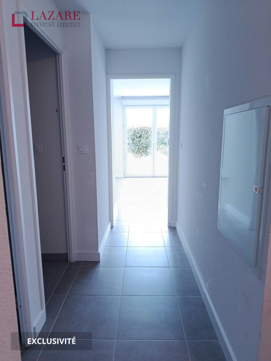 
                                                Location
                                                 A LOUER T3 récent avec 2 parkings
