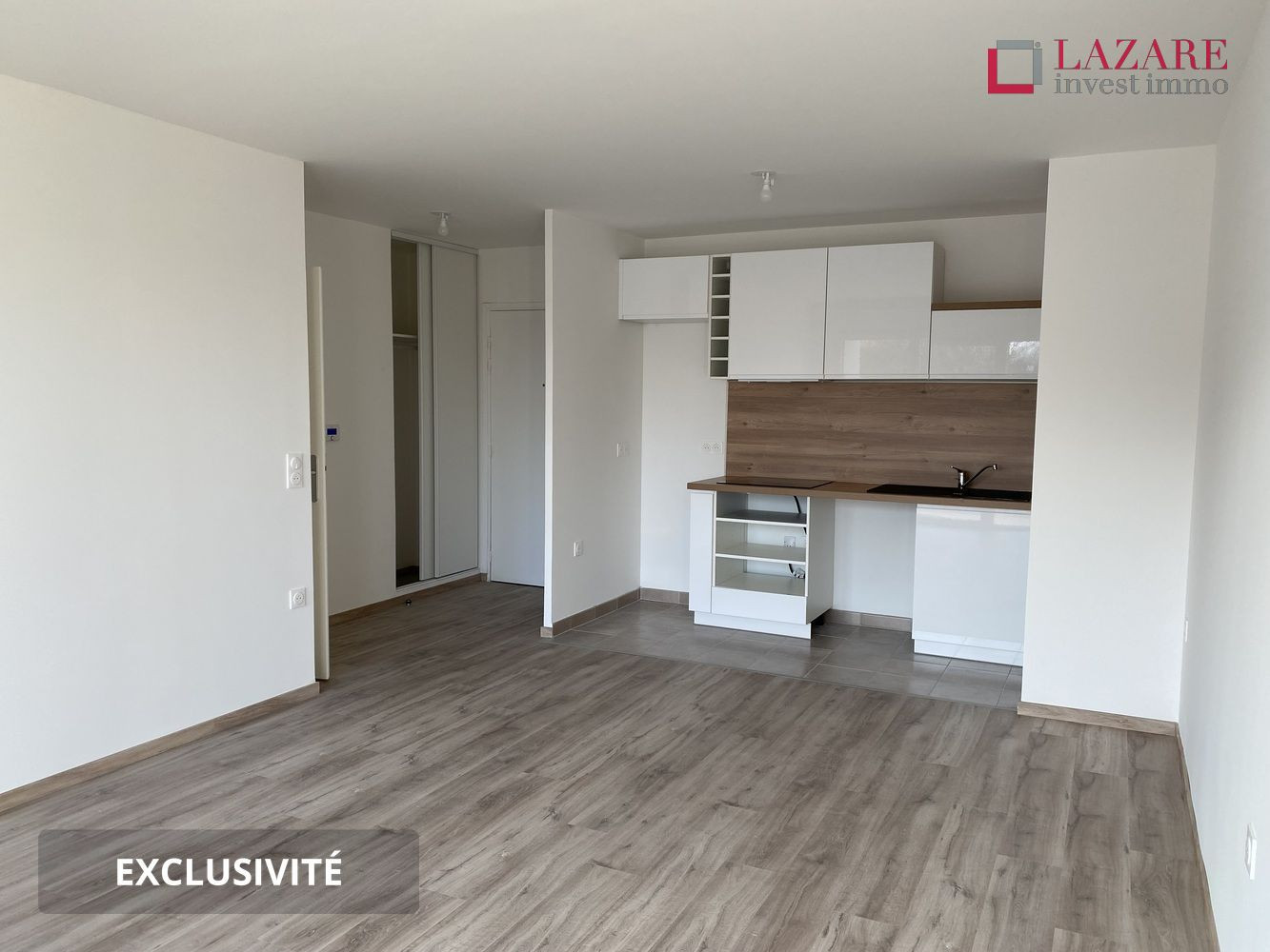 
                                                Location
                                                 A LOUER T3 récent avec balcon et parking