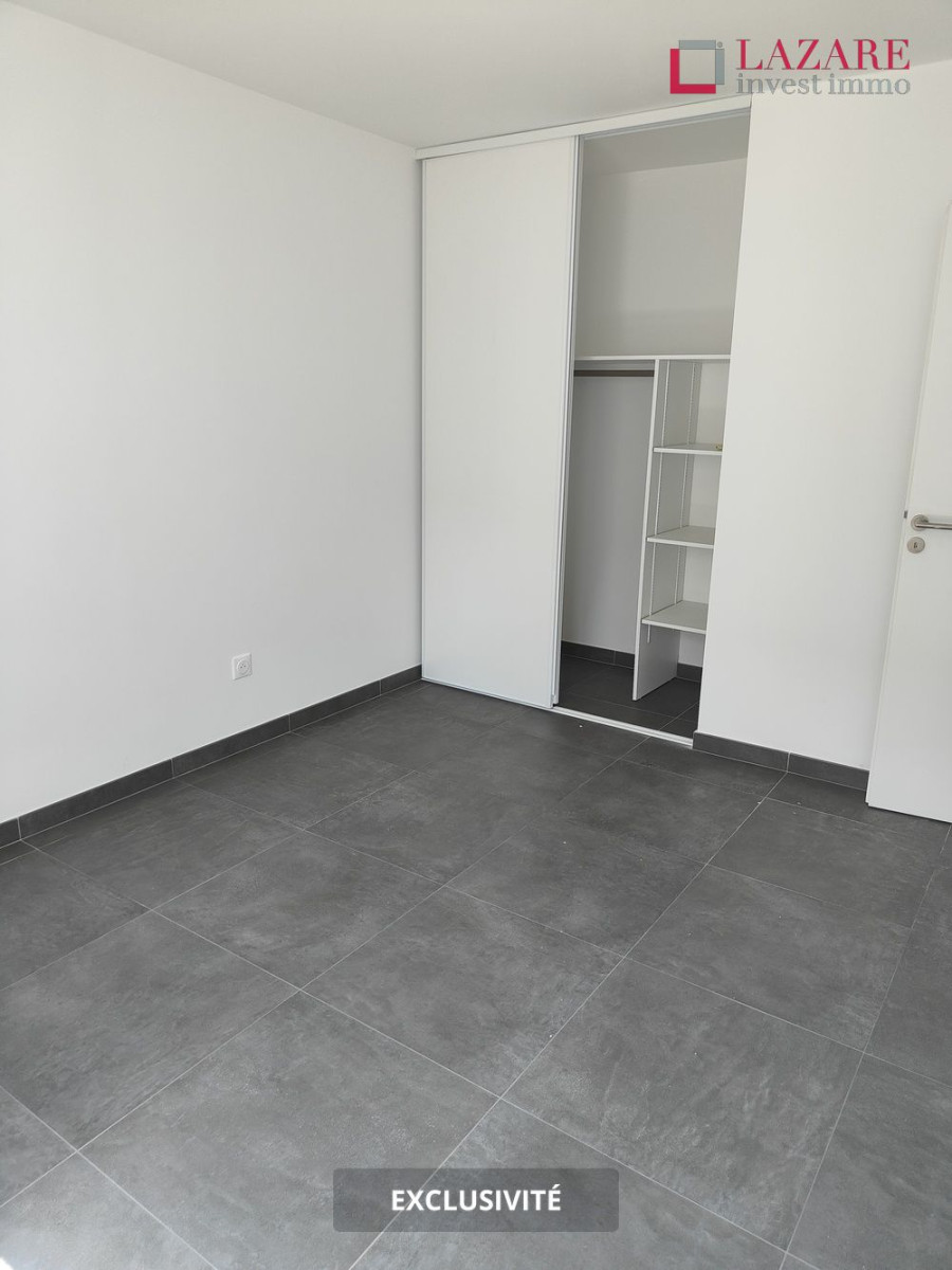 
                                                Location
                                                 A LOUER T3 récent avec balcon et  parking