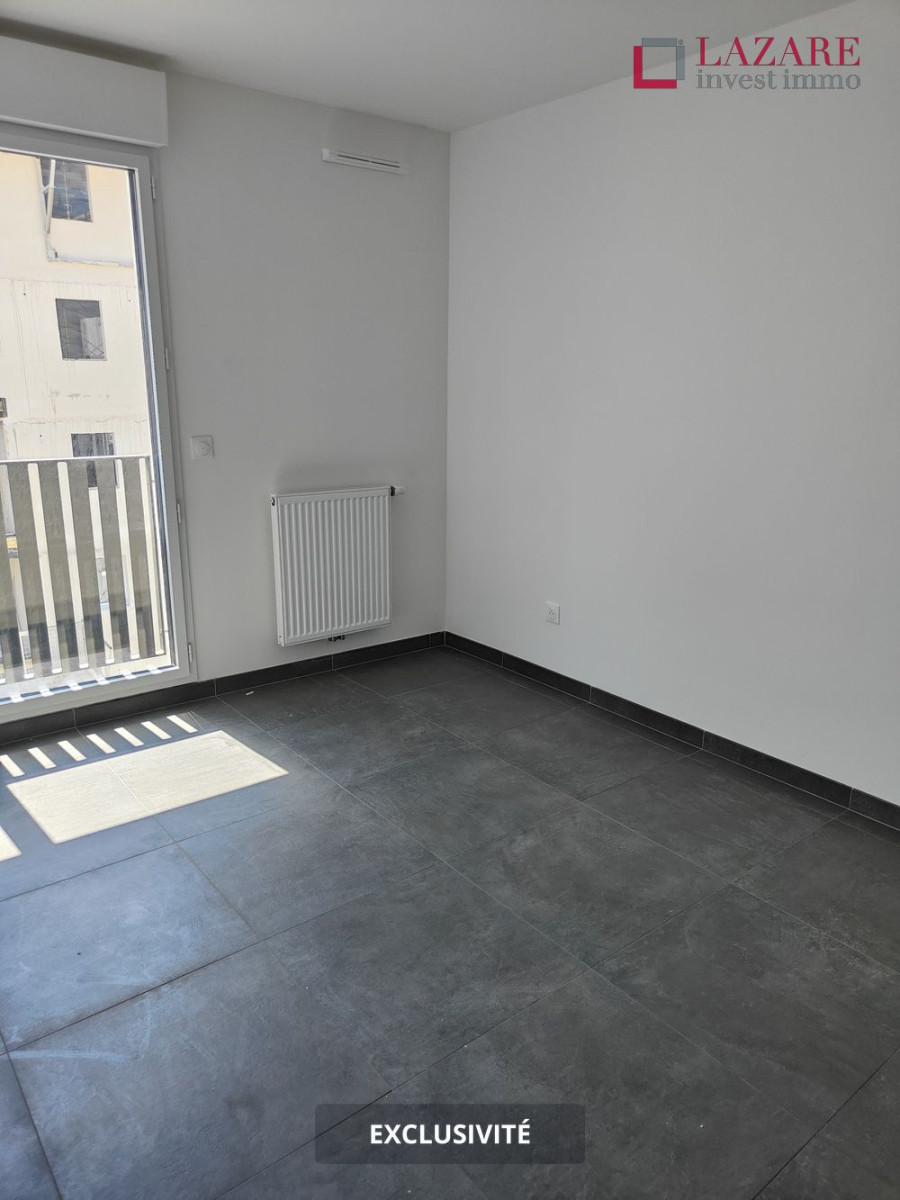 
                                                Location
                                                 A LOUER T3 récent avec balcon et  parking