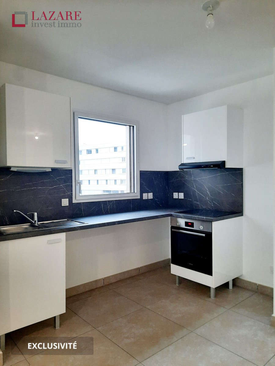 
                                                Location
                                                 A LOUER T3 récent avec garage fermé