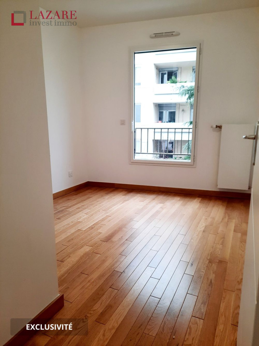 
                                                Location
                                                 A LOUER T3 récent avec garage fermé