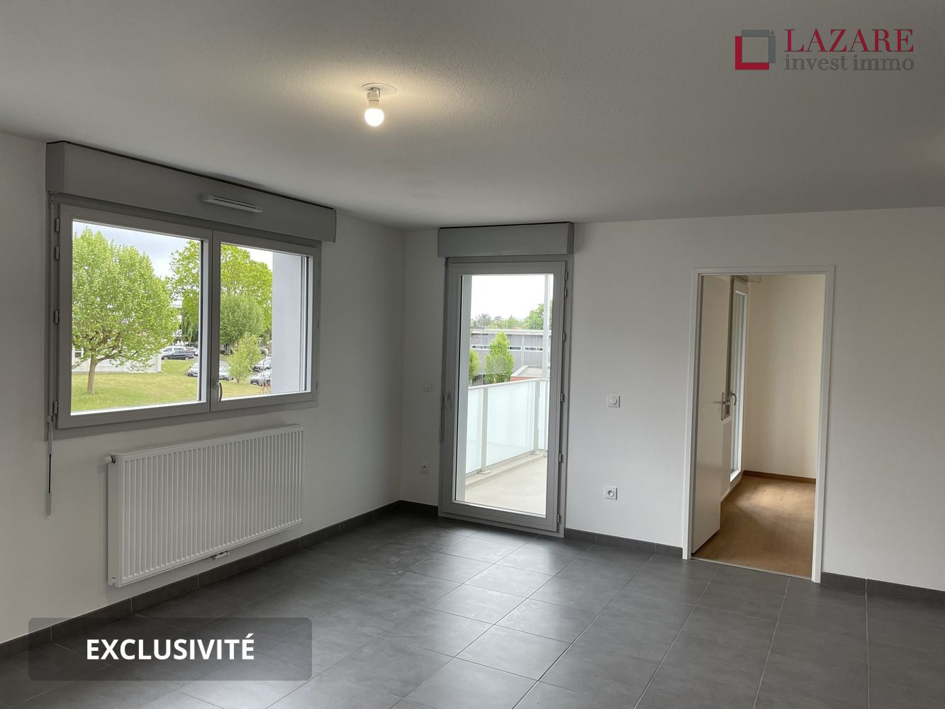 
                                                Location
                                                 A LOUER T3 récent avec parking