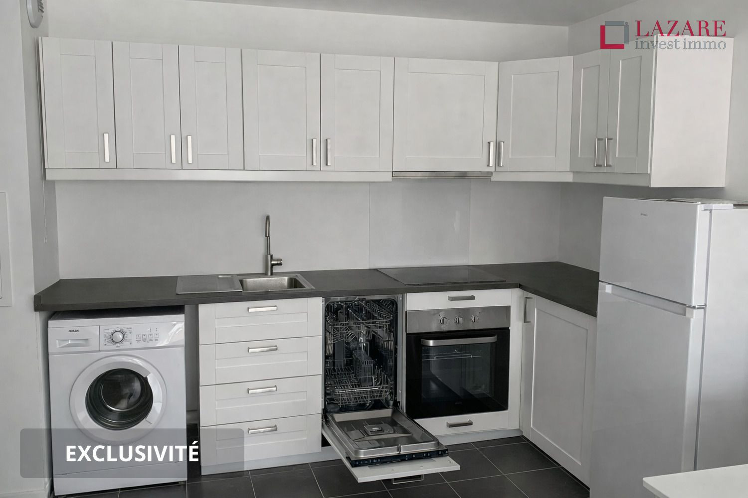 
                                                Location
                                                 A LOUER T3 récent avec parking et cave