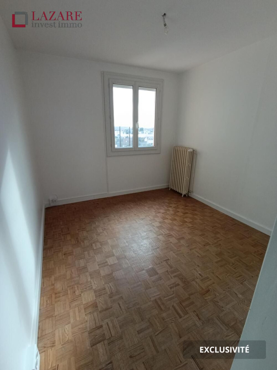 
                                                Location
                                                 A LOUER T3 rénové