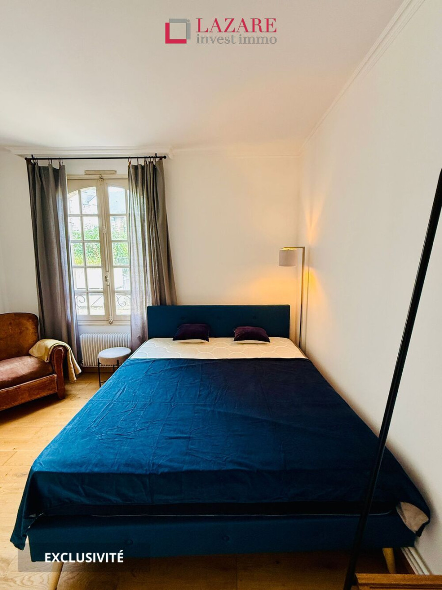 
                                                Location
                                                 A LOUER T4 meublé refait à neuf avec parking