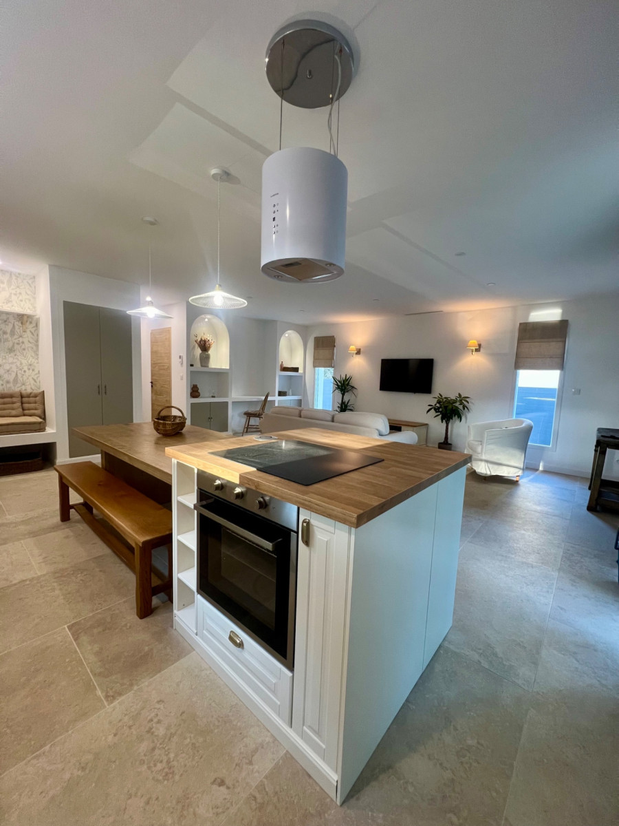 
                                                Vente
                                                 🏡 À NOUVEAU DISPONIBLE- BIEN EXCEPTIONNEL