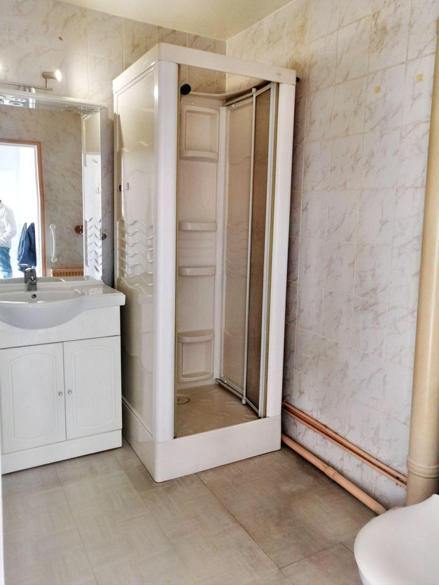 
                                                Location
                                                 A saisir !