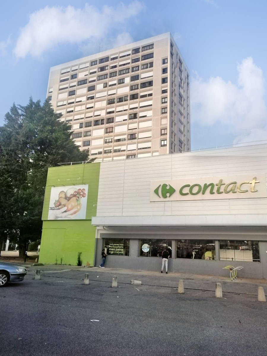 
                                                Location
                                                 A saisir !