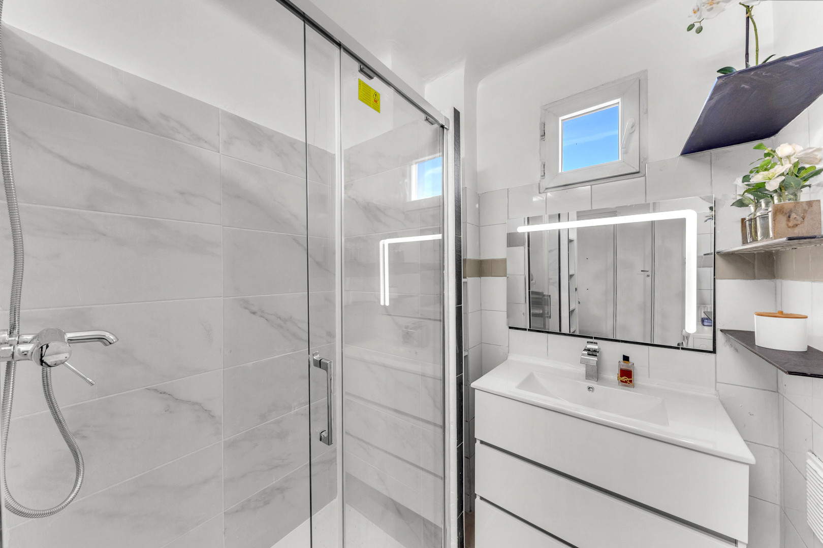 
                                                Vente
                                                 À vendre – 4 pièces lumineux avec balcons et cave – Cagnes-sur-Mer