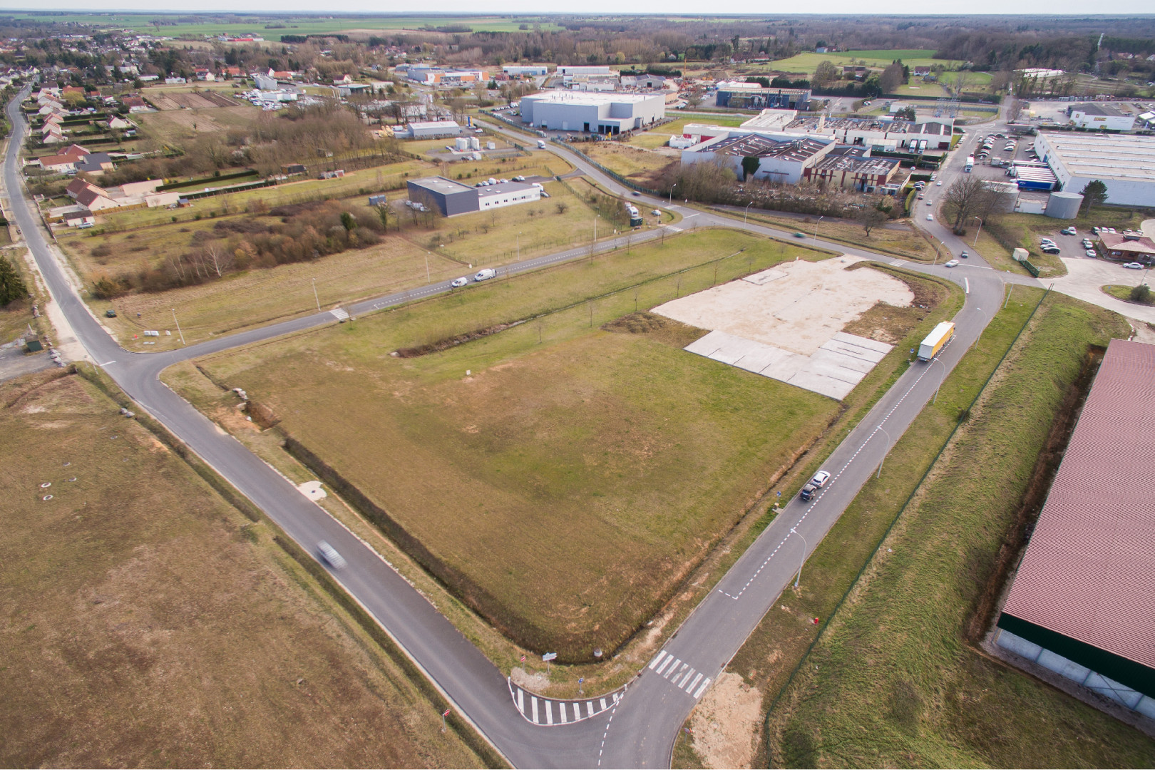 
                                                Vente
                                                 À vendre – 5,6 hectares de terrains Industriels à Châteauroux ouest – Indre (36)