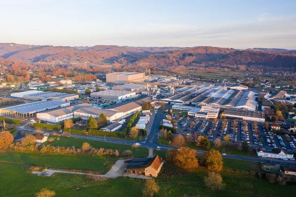 
                                                Vente
                                                 À vendre – 5 hectares de Terrains industriels à Biars-sur-Cère – Lot (46)