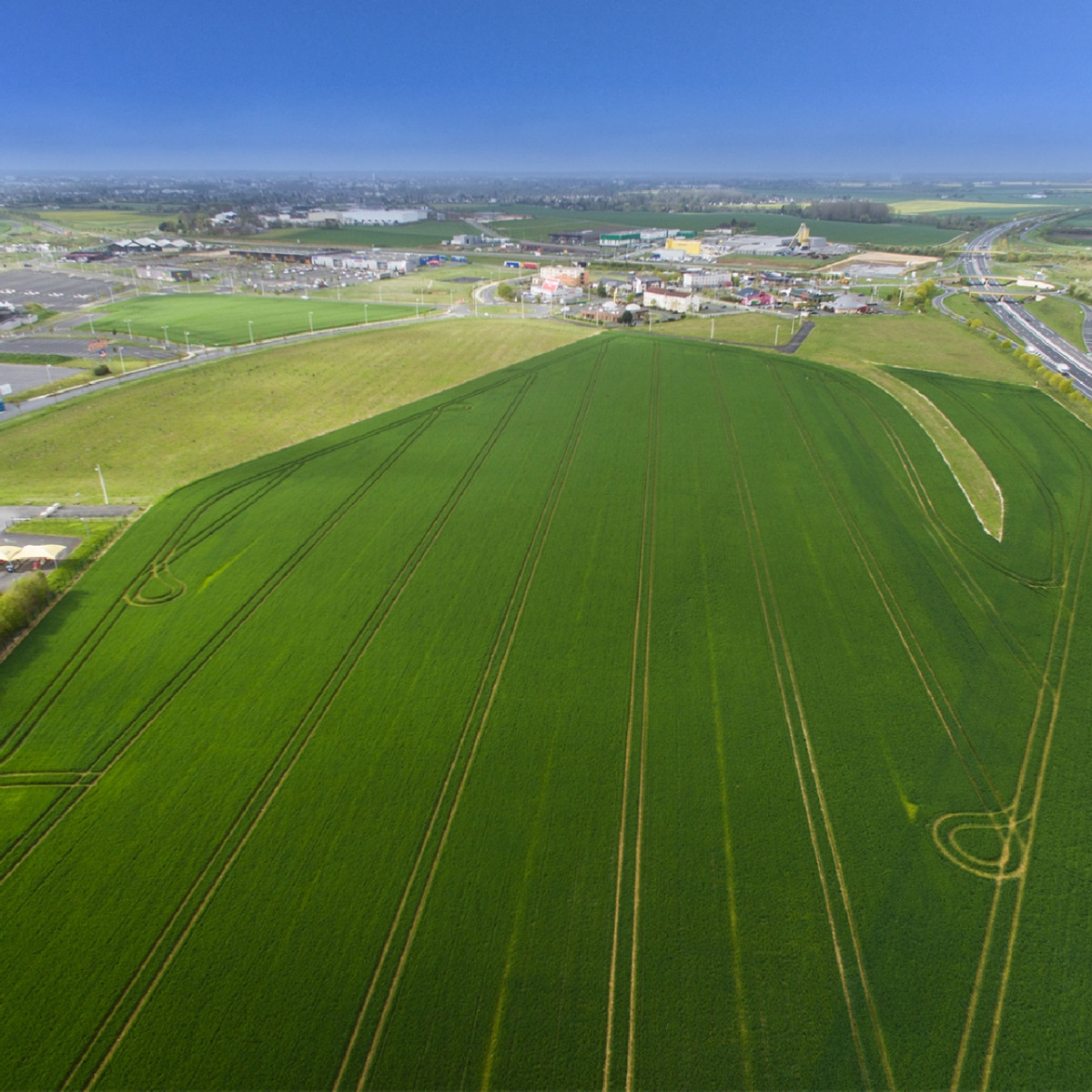
                                                Vente
                                                 À vendre – 6,66 hectares de Terrains Industriels divisibles à proximité de Châteauroux – Indre (36)