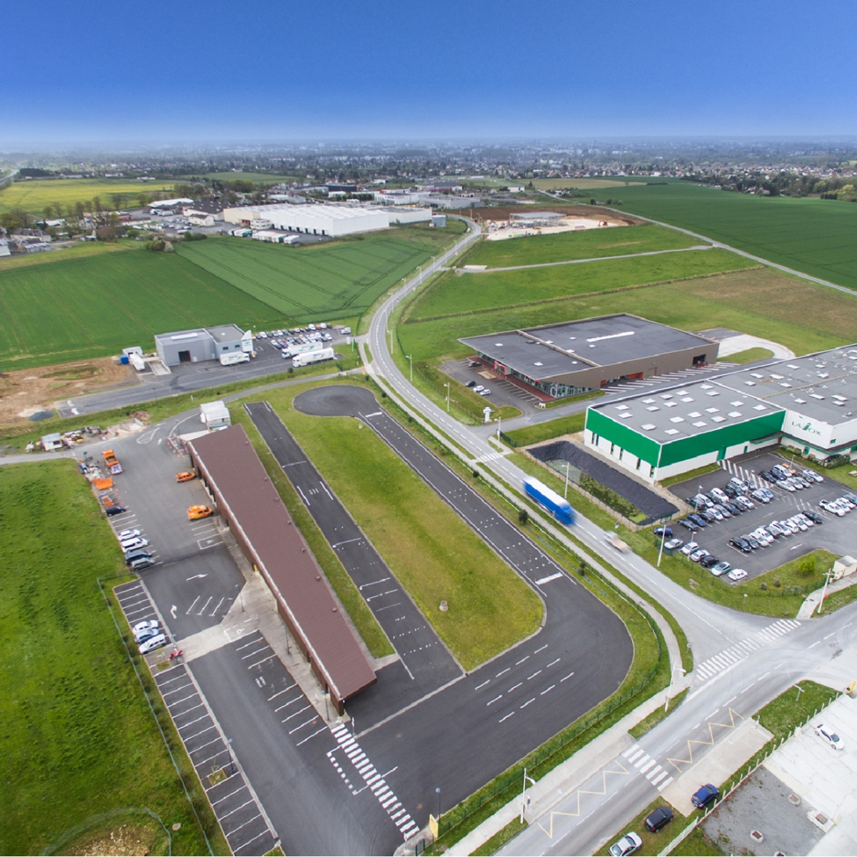 
                                                Vente
                                                 À vendre – 6,66 hectares de Terrains Industriels divisibles à proximité de Châteauroux – Indre (36)