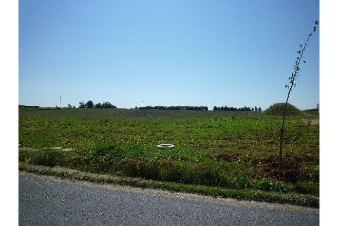 
                                                Vente
                                                 À vendre – 9,4 hectares de Terrains Industriels à proximité de Vierzon – Cher (18)