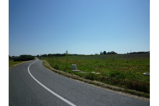 
                                                Vente
                                                 À vendre – 9,4 hectares de Terrains Industriels à proximité de Vierzon – Cher (18)