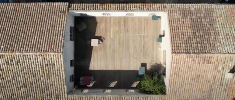 
                                                Vente
                                                 À Vendre – Ancienne Manufacture à usage événementiel à Entraigues-sur-la-Sorgue – Vaucluse (84)