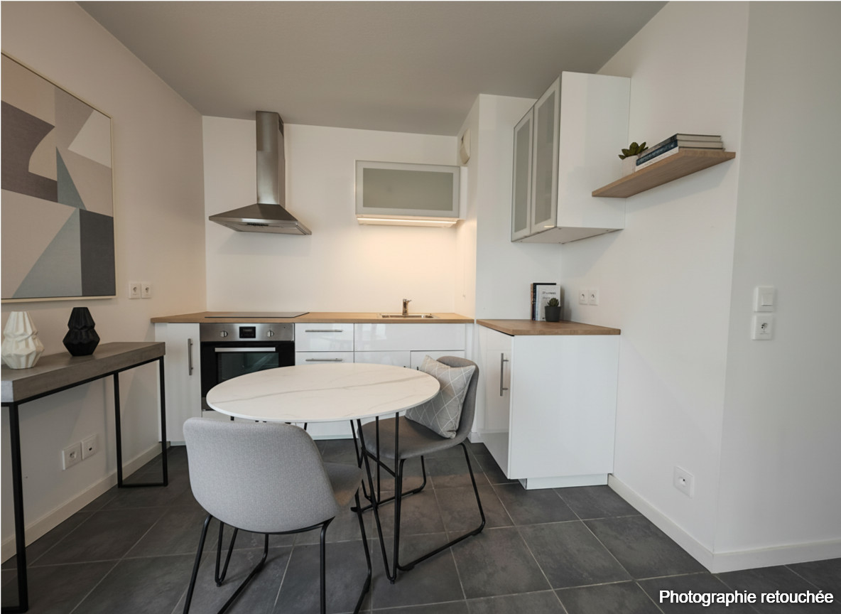 
                                                Vente
                                                 À Vendre – Appartement 3 pièces avec balcon – 64 m² – Grenoble