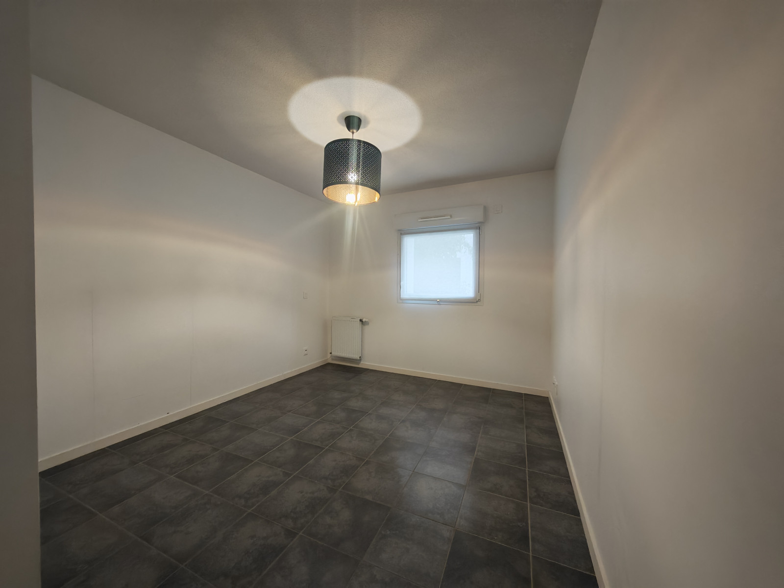 
                                                Vente
                                                 À Vendre – Appartement 3 pièces avec balcon – 64 m² – Grenoble