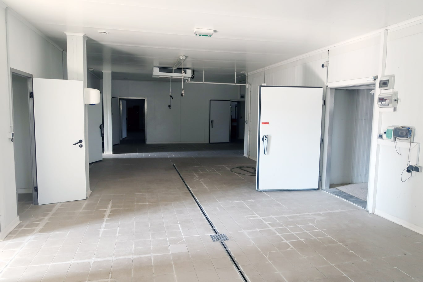 
                                                Vente
                                                 À vendre – Bâtiment Agroalimentaire de 1 600 m² à Charleville-Mézières – Ardennes (08)